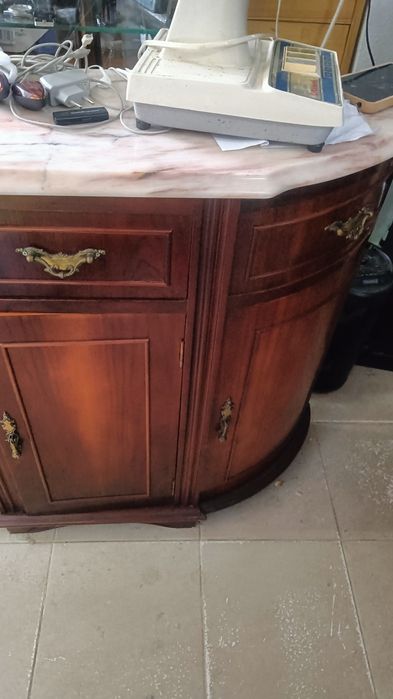 Móvel de entrada  tipo aparador