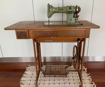 Máquina de costura Oliva CL50