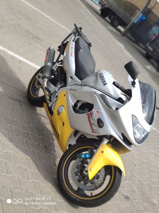 Продам Yamaha YZF 600R