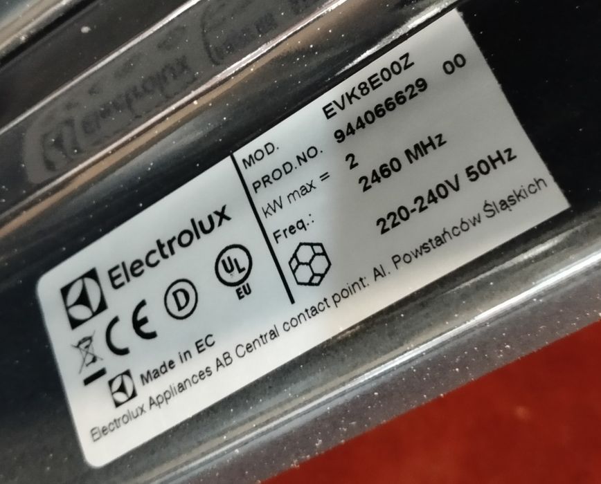 Mikrofalówka do zabudowy Electrolux