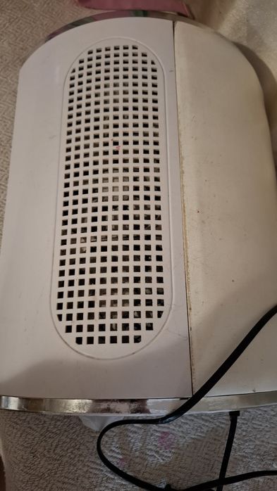 Витяжка для манікюру