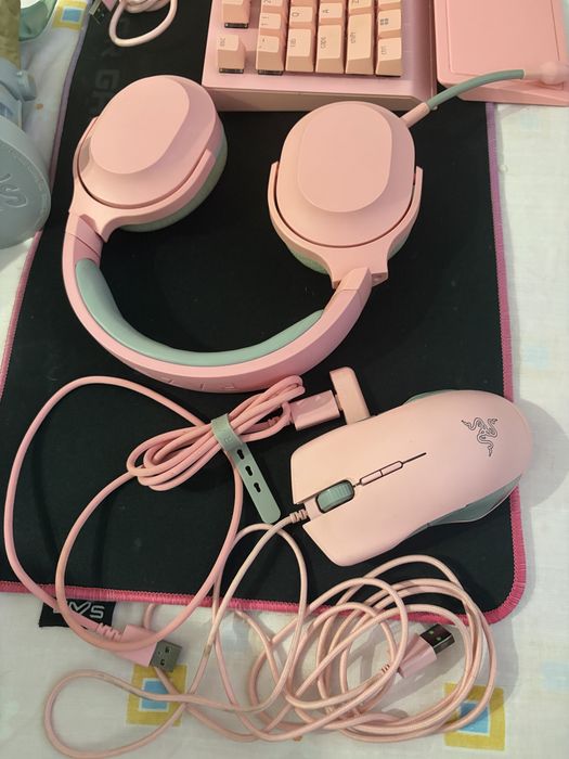 Conjunto Razer Rosa