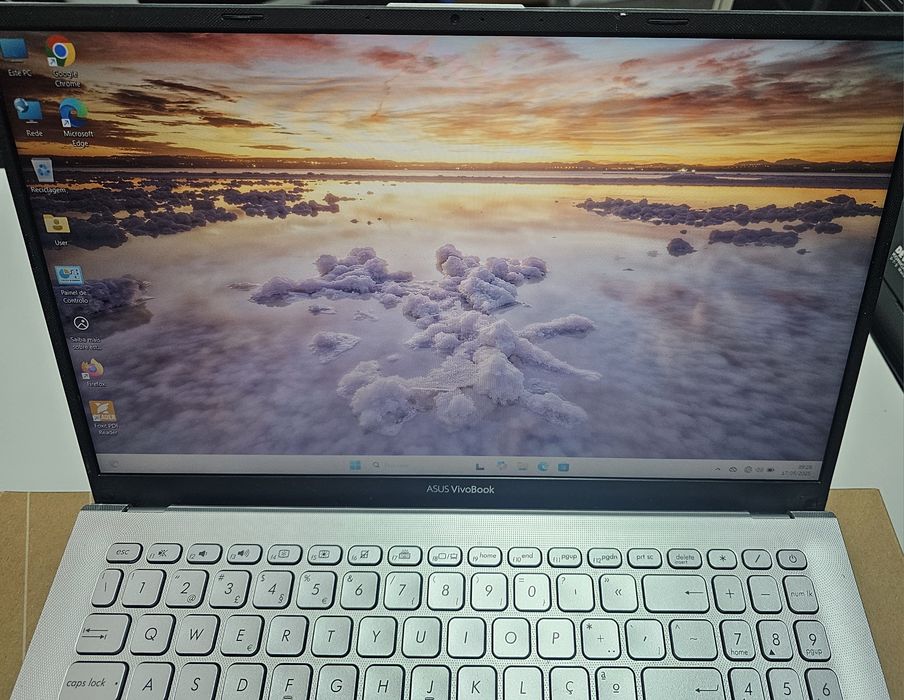 Asus VivoBook F512D