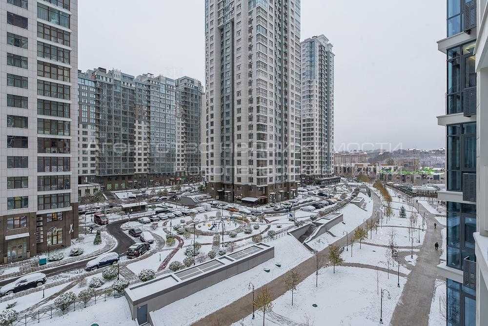 Продаж 4-к  156м2 квартира А. Верхогляда (Драгомирова), 17Б