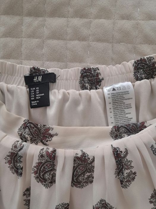 krótka spódnica, H&M, rozm.XS (realnie S/M)