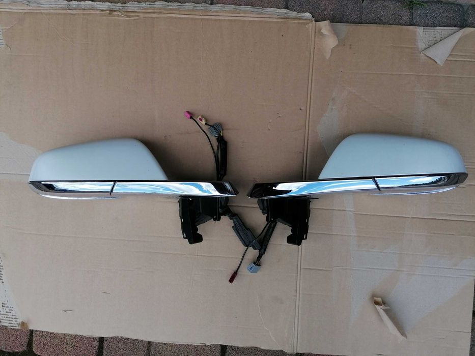 Tesla Model S дзеркало зеркало праве ліве рест дорест