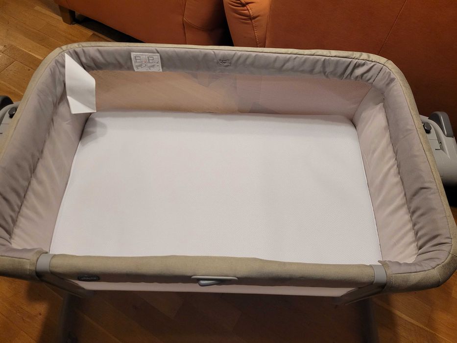 Łóżeczko dostawne Chicco Next2me Magic Evo  stan jak nowe
