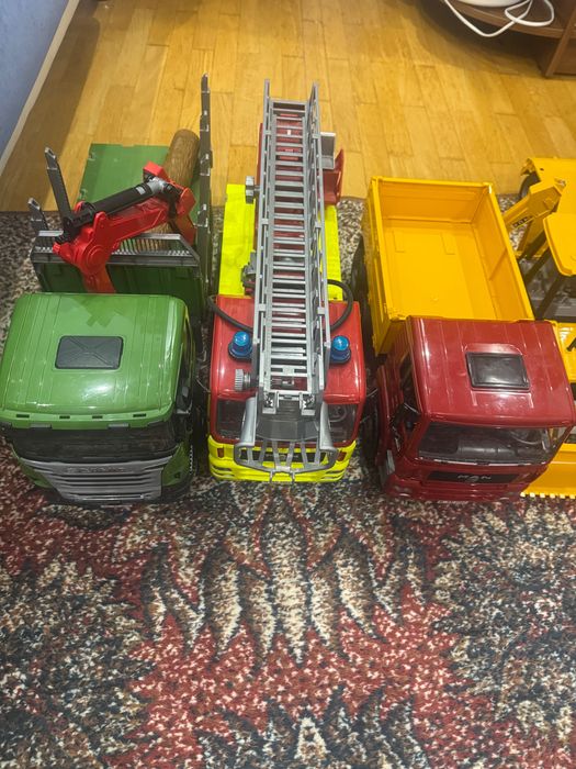 Bruder іграшки різні