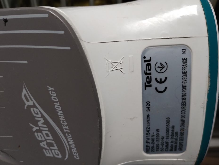 Żelasko  ceramiczne   TEFAL