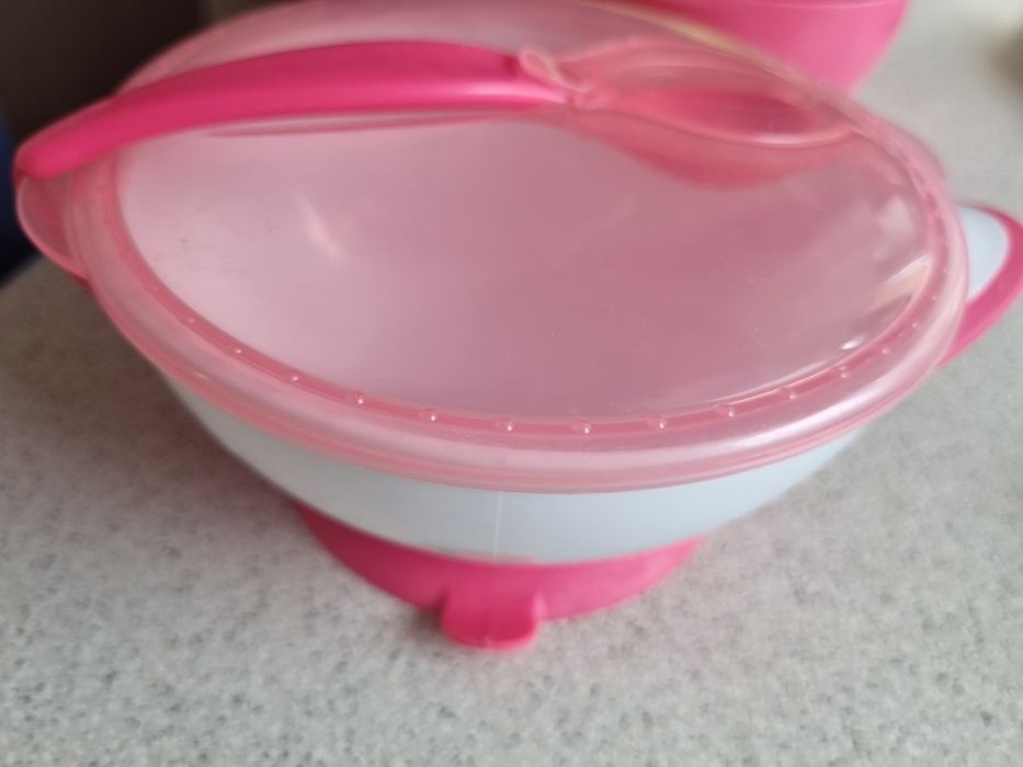 Miseczka dla dzieci i niemowląt z przyssawką i łyżeczką