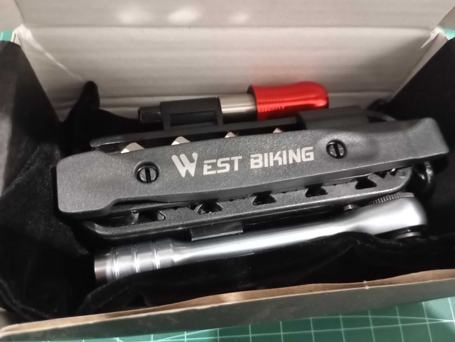 Kit ferramentas portátil West.