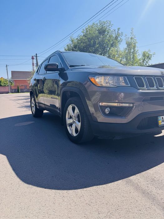 Jeep compass 2018 latitude