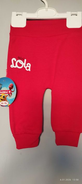 Nowe czerwone spodnie