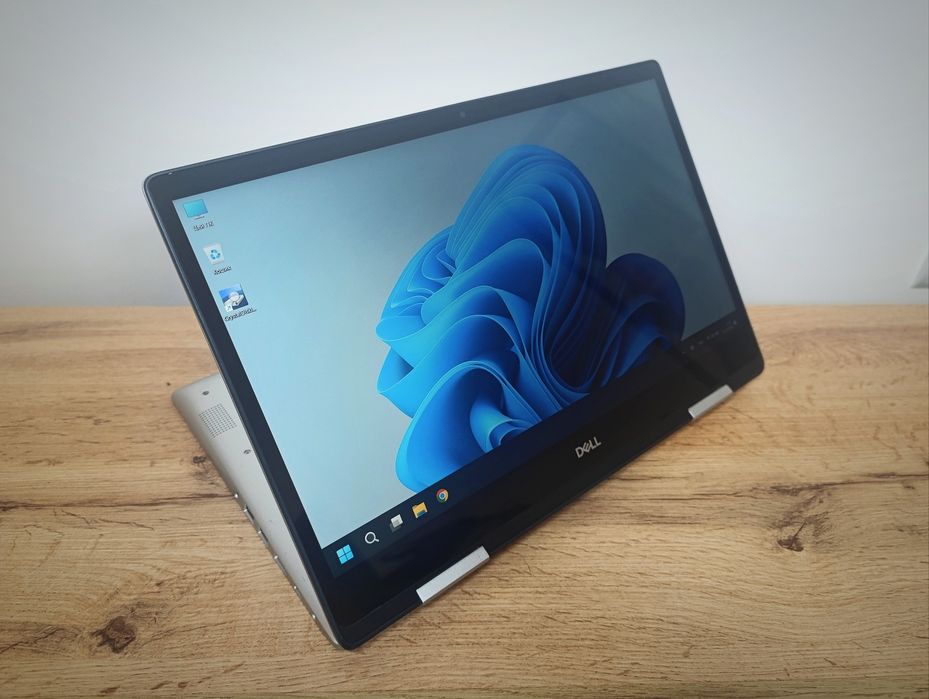 15'6 FHD IPS ноутбук трансформер Dell Inspiron 5582/i7-8565U/8GB DDR4