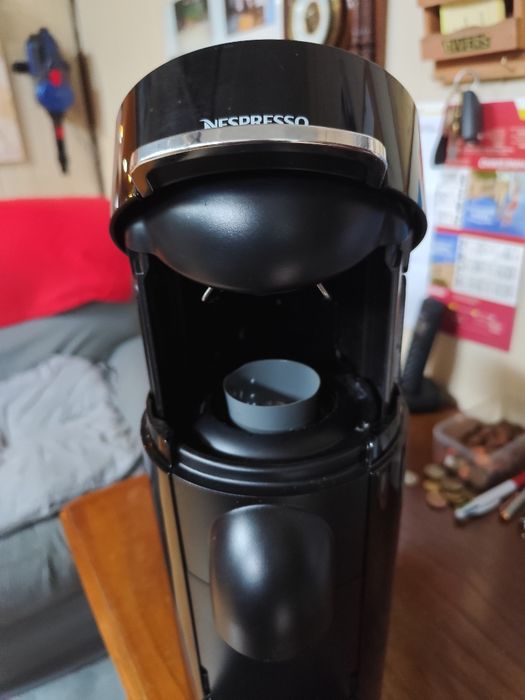 Máquina de café Nespresso vertu