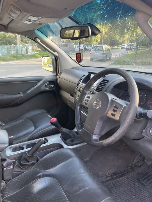 Nissan Navara D40