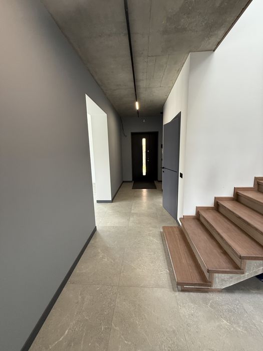 Окремий будинок особняк без комісії