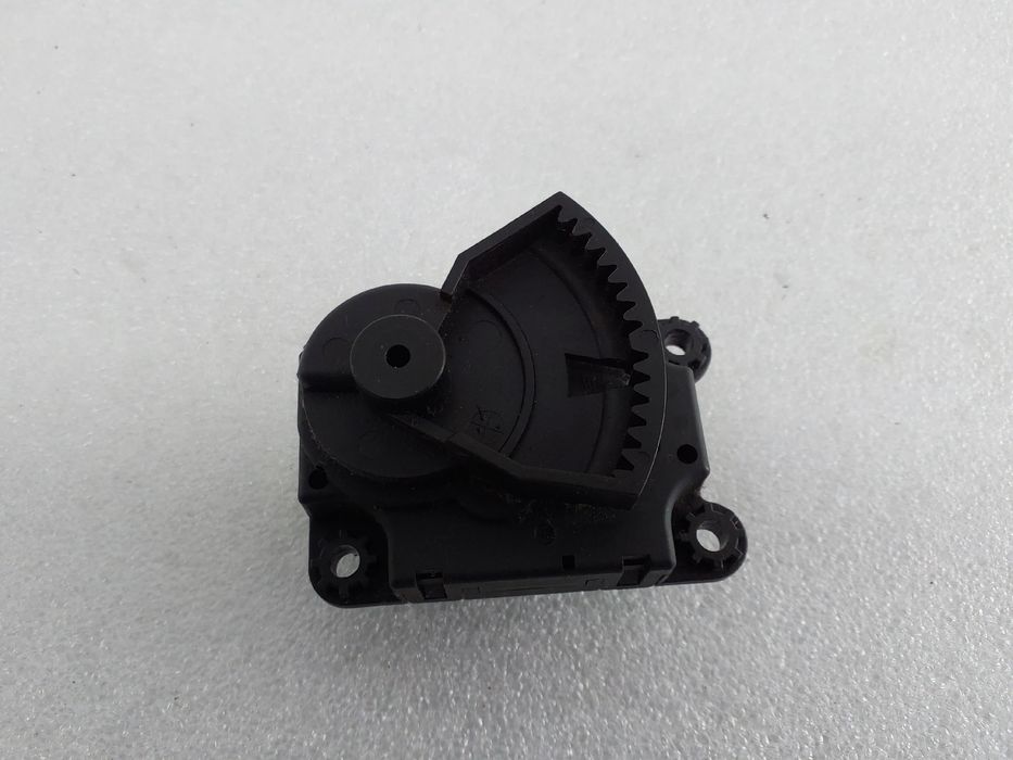 Motor da comporta da sofagem PEUGEOT 308 SW II