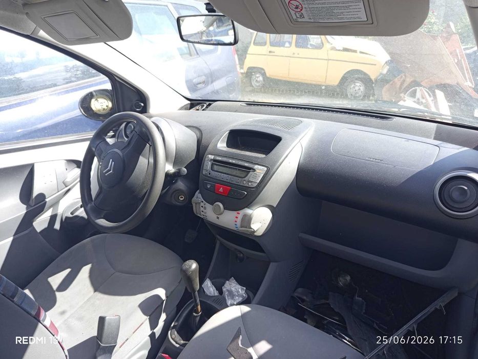 Para peças Citroën C1 1.0 ano 2011