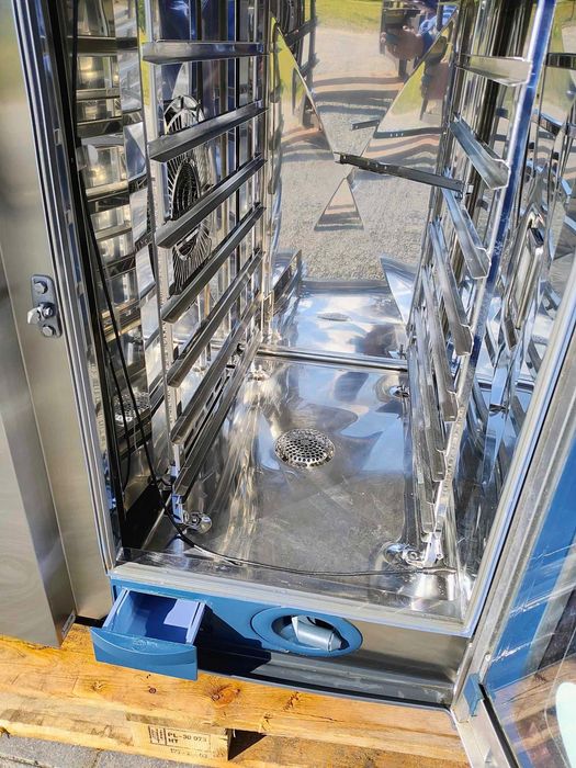 Piec Rational konwekcyjny konwekcyjno parowy Rational scc