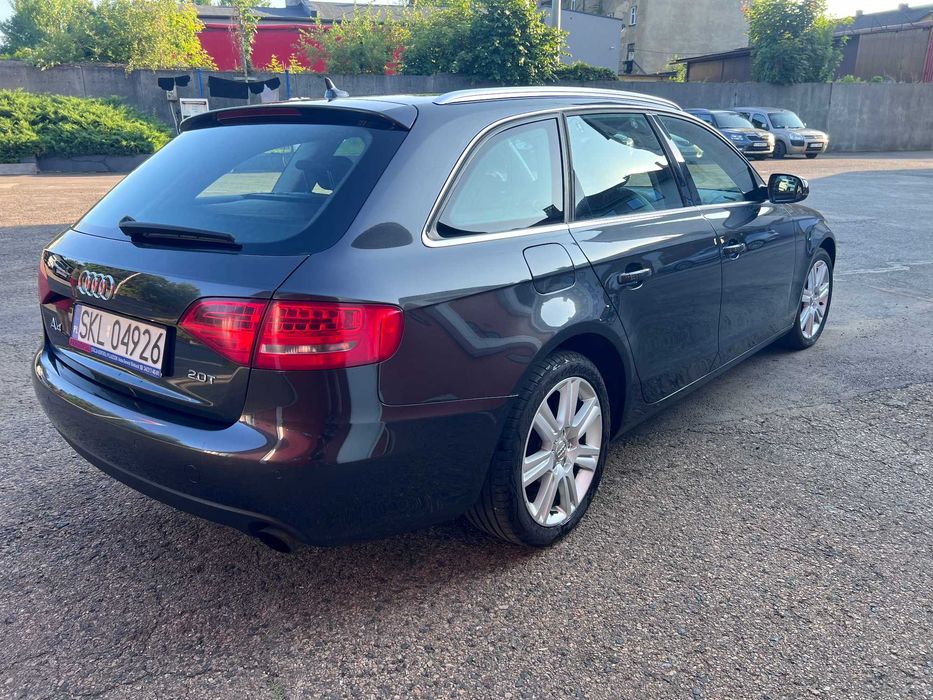 Audi A4 B8 20094.