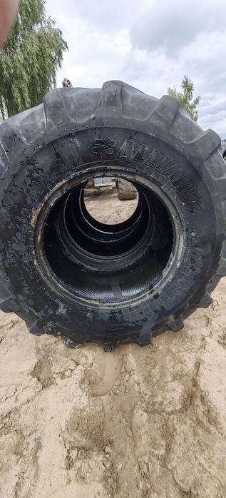 Opony 500/70r24 (19.5r24)  ALLIANCE
