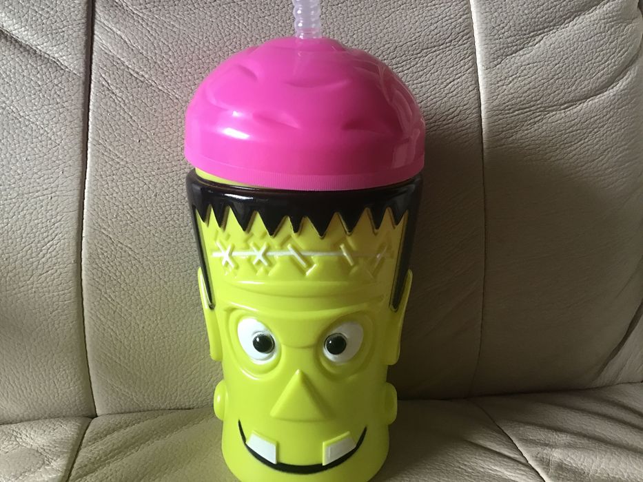 Kubek z zakręcanym wieczkiem, kolorowy , poj 400 ml