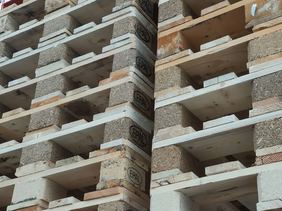 Euro paletes 120x80cm (10€/un)