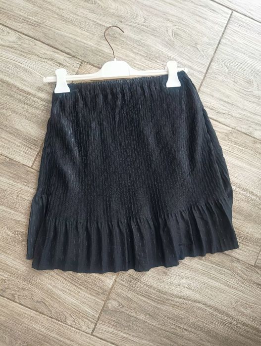 Czarna spódniczka plisowana r140-158