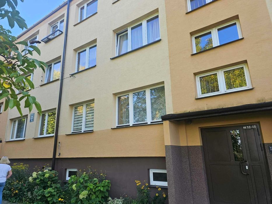 Sprzedam mieszkanie 60,58 m2 2 piętro bez PCC