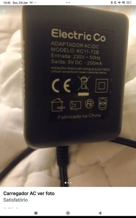 Carregador em bom estado