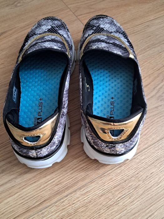 Mokasyny skechers 37,5