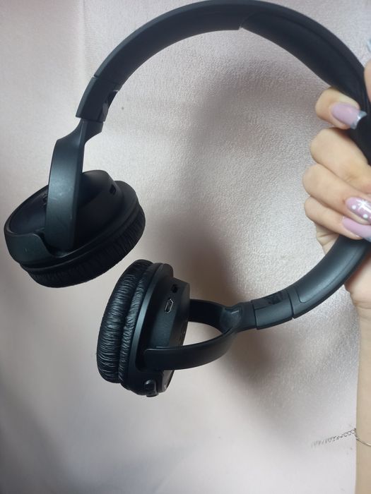 Навушники безпровідні JBL