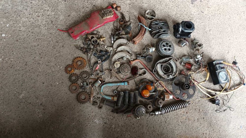 Продам  запчастини до мотоцикла иж  юпитер