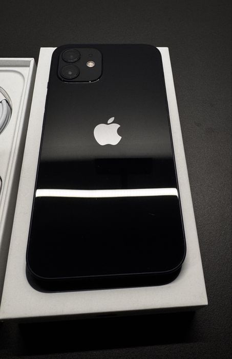 Telefon iphone 12