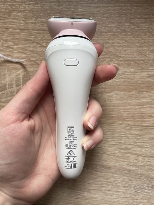 Електробритва Philips BRL136/00