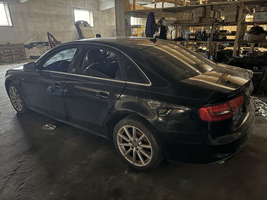 Разборка Audi A4 B8 разборка шрот запчасти Audi A4 B8