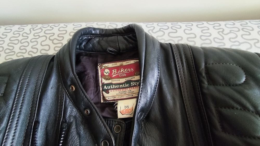 Casacos em pele genuína