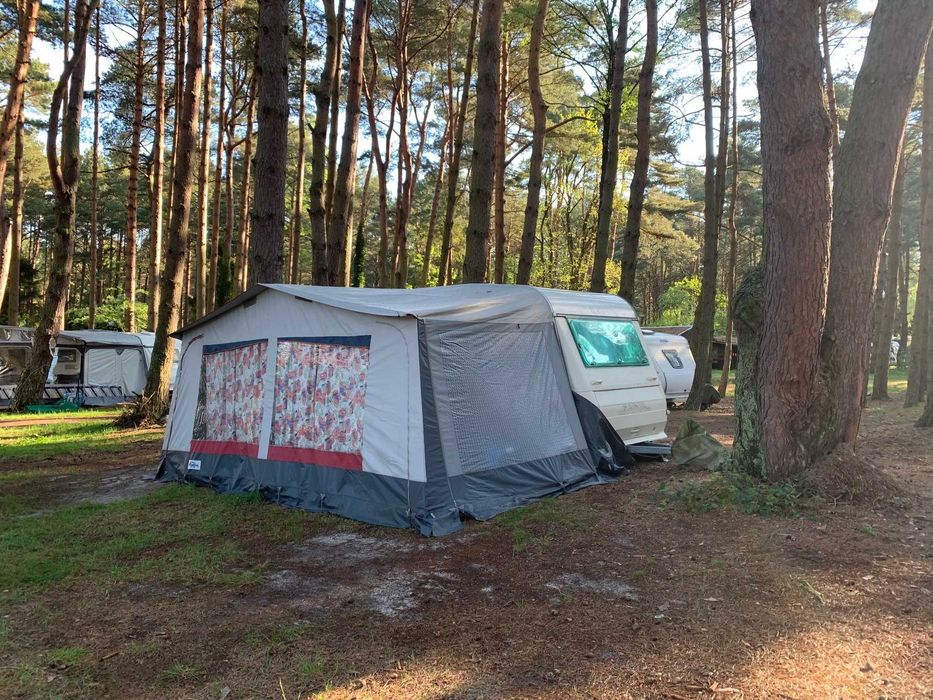 Przyczepa Adria 430 - wyjątkowa miejscówka w Dębkach 400m od morza