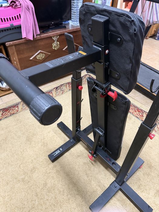 Banco de exercicio com suporte para barra