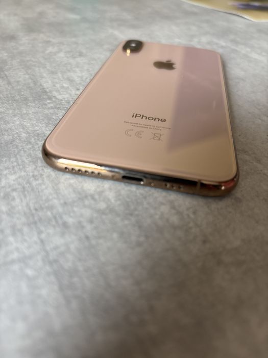 Iphone xs.
