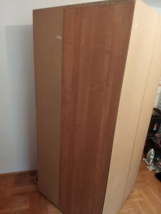 Szafa narożna solidna 204 x 90 z grubej płyty POLECAM