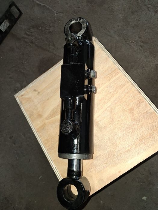 Naprawa siłowników hydraulicznych