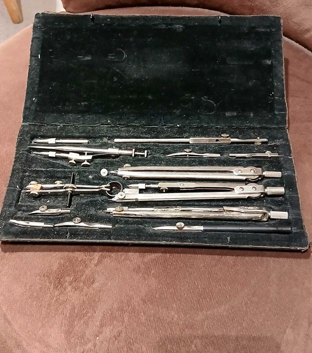 Готовальня.Набор для черчения.Ранний.ссср.