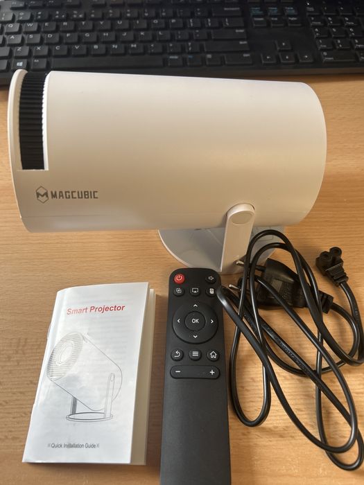 Projektor HY300/ LCD Projector