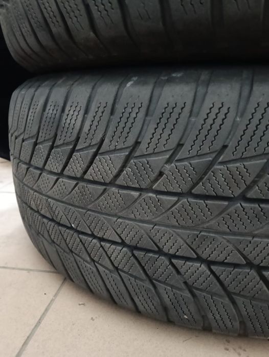 Opony zimowe Bridgestone Blizzak LM0011 gr. 6 mm