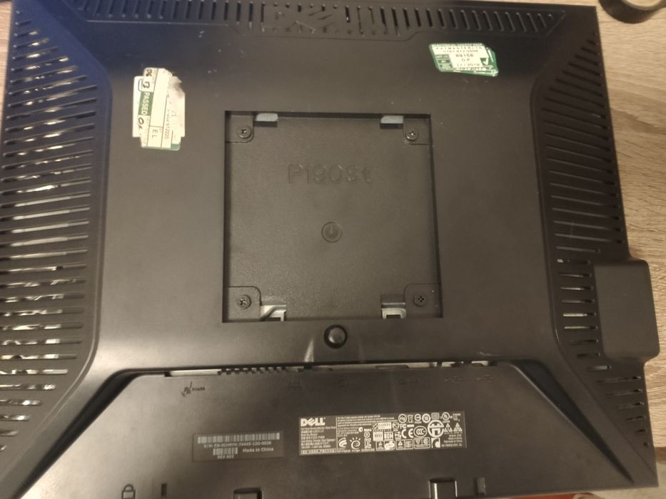 Монитор Dell p190st робочий