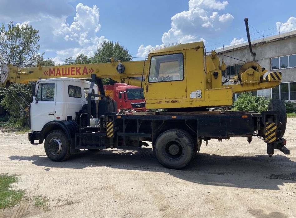 Оренда автокрана,услуги автокрана, опытный крановщик ,Кран 16-25 т