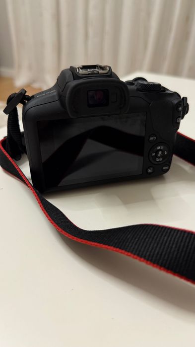 Cânon eos r100 máquina fotográfica