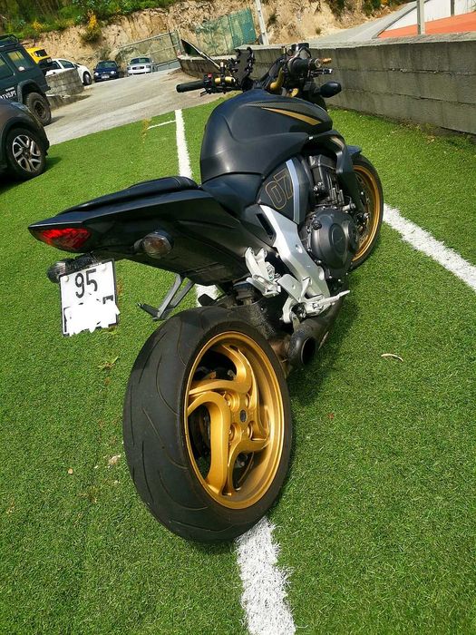 Vendo CB1000r como nova
